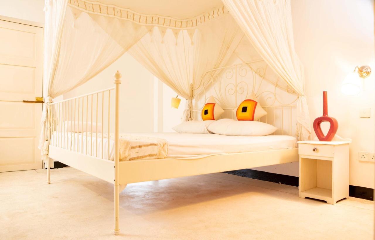Beverly Villa Dehiwala-Mount Lavinia ภายนอก รูปภาพ