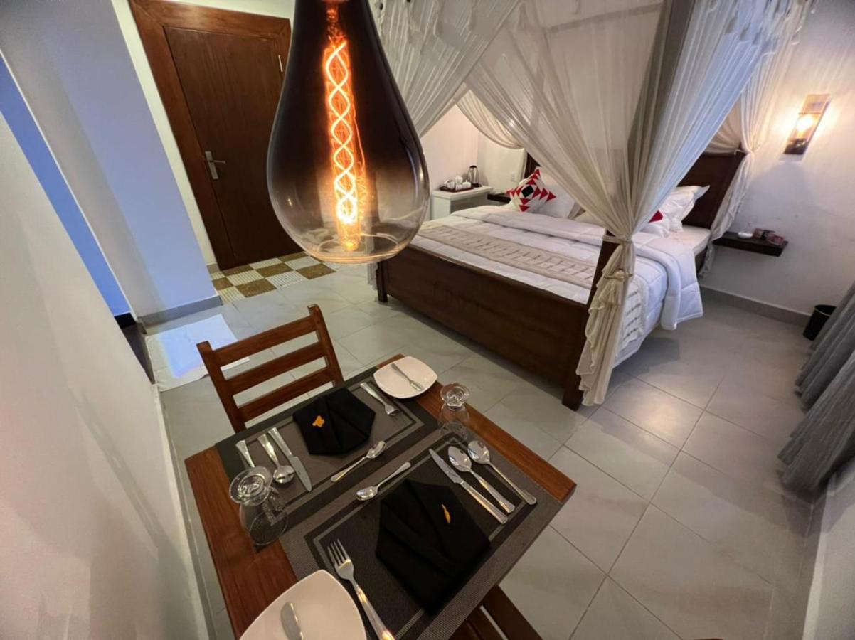 Beverly Villa Dehiwala-Mount Lavinia ภายนอก รูปภาพ
