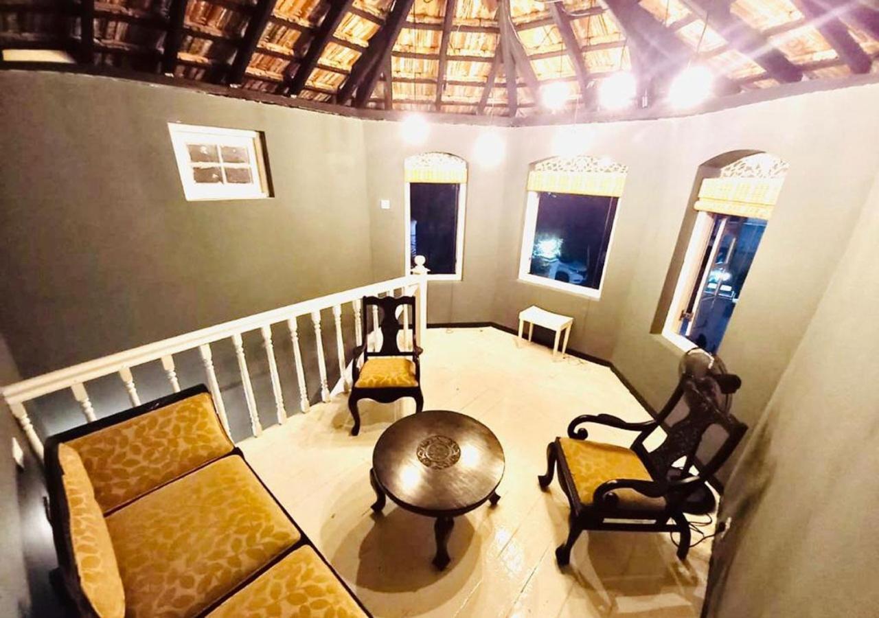 Beverly Villa Dehiwala-Mount Lavinia ภายนอก รูปภาพ